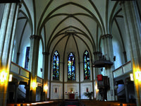 Bild vergrern: Das Bild zeigt das Kirchenschiff in der Pauluskirche.