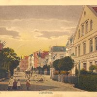 Bild vergrern: Das Bild zeigt eine historische Stadtansicht der Eschstrae im Bereich zwischen Steinmeisterstrae und Kaiser-Wilhelm-Strae.